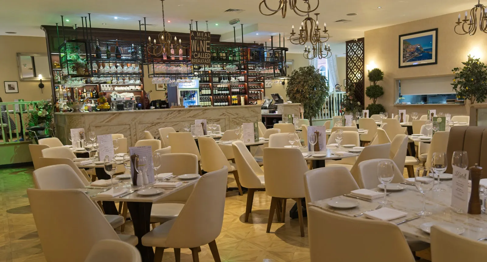 Hero La Galleria Italian Restaurant Inside